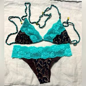 Beach bunny teal leopard lady lace-XS,M